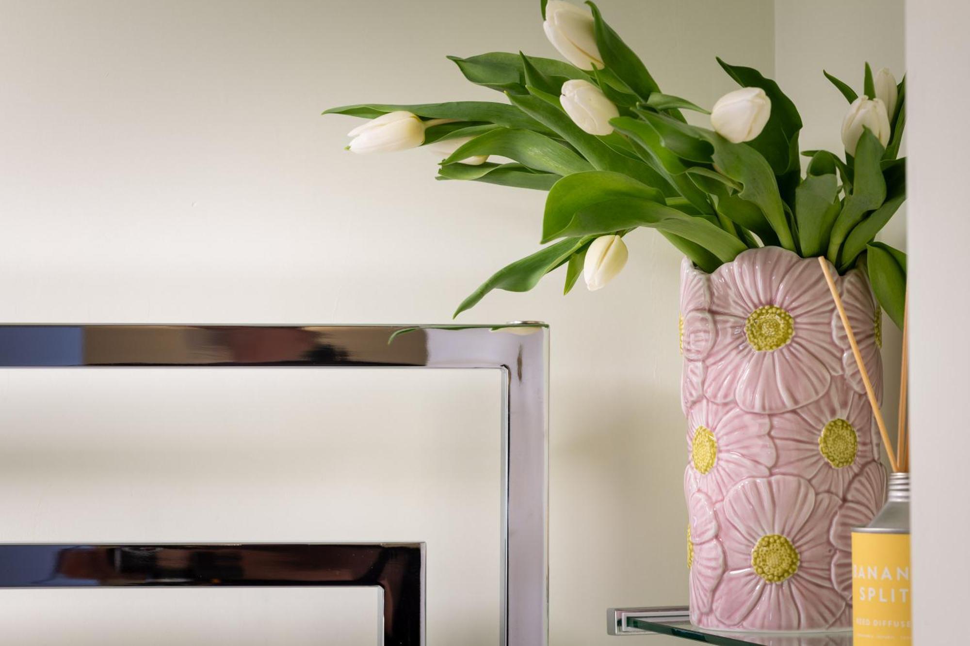 Gorgeous Boutique Flat Sleeps 2 In Lyme Regis Villa Kültér fotó